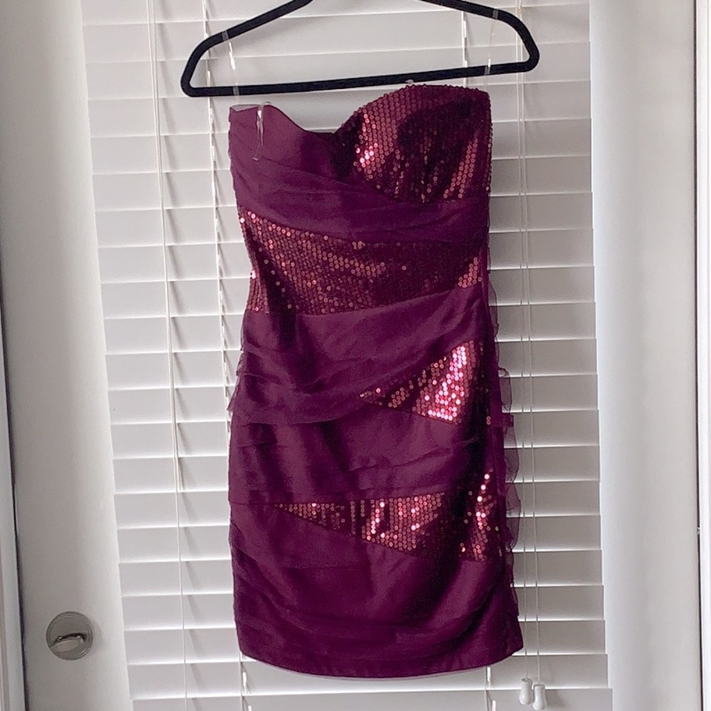 Maroon sequin and tool bodycon dress